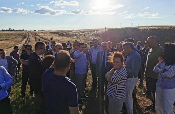 Թուրքիոյ Բանագնաց Սերտար Քըլըչ Այցելեց Հայ-թրքական Սահմանը