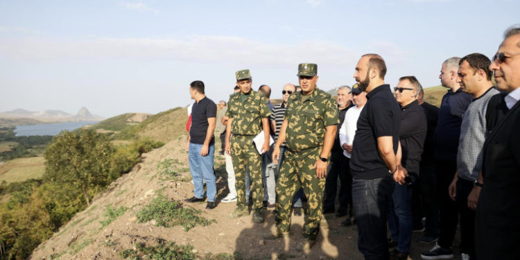 Միրզոյեան Դիւանագիտական Ներկայացուցչութիւններու Ղեկավարներուն Հետ Այցելեց Կիրանց